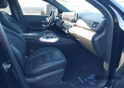 2025 Mercedes-Benz Amg Gle 53 Coupe 4Matic+ z USA, uszkodzony, nr VIN 4JGFD6BBXSB390267